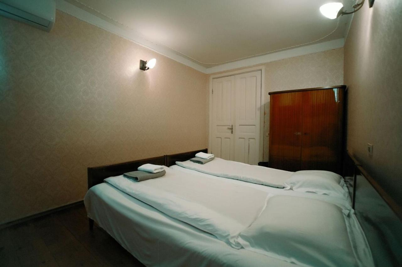Guest House Old كوتايسي المظهر الخارجي الصورة